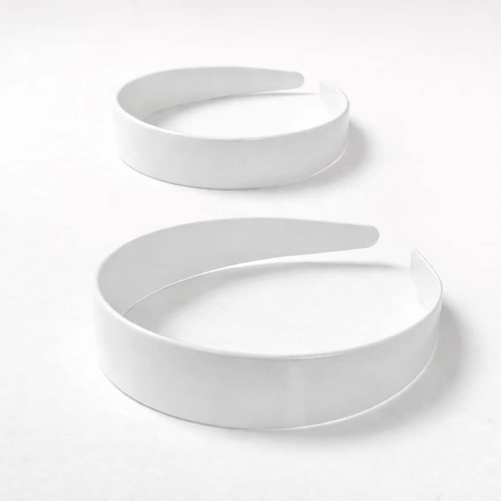 diadema ancha de plÁstico blanca portada