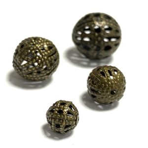 CLASSIC OLD GOLD FILIGREE BALL