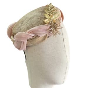 Available in 40 Colours Ostrich White & Candy Pink Fascinator Hat  for Weddings Occasions and Parties on a Headband Accessoires Hoeden & petten Fascinators & Minihoedjes 
