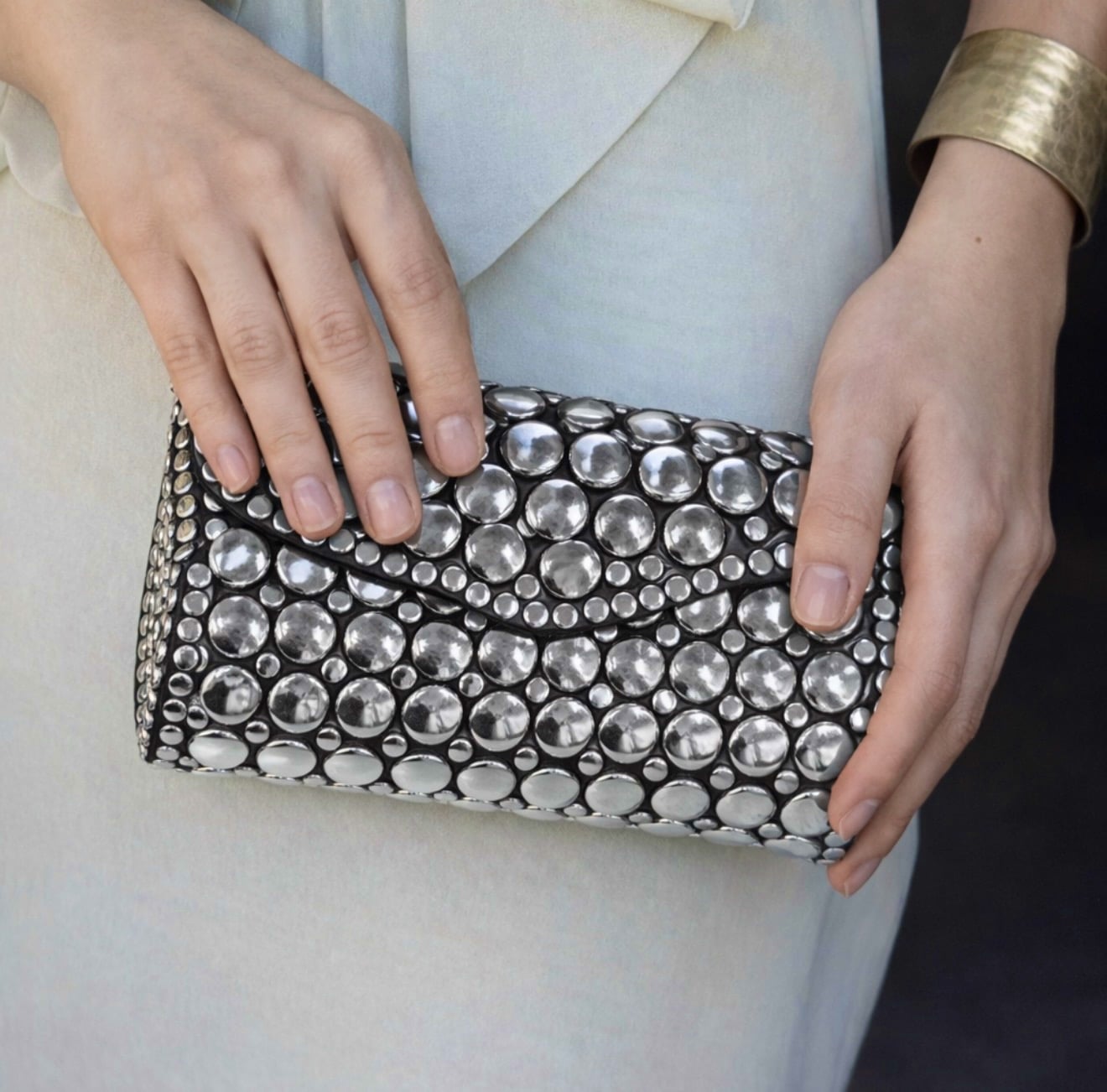 bolso in marcela plateado PORTADA