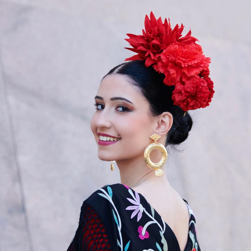 Flor de flamenca Cayetana roja portada