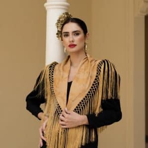 mantoncillo de flamenca mercedes mostaza portada