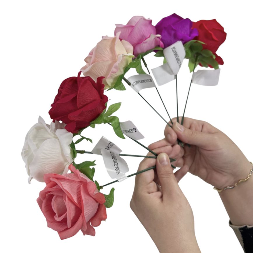 ROSE EN TISSU AVEC TIGE EN FIL DE FER