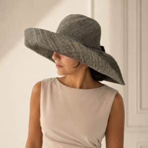 pamela de rafia para bodas gris