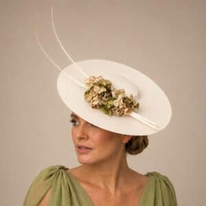 pamela small elegant clear portada