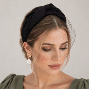 diadema callie con redecilla negra portada